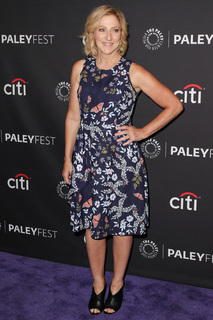 Edie Falco feet photo thumbnail