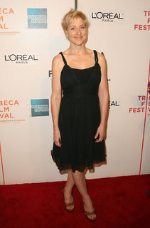 Edie Falco feet photo thumbnail