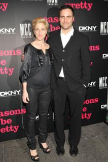 Edie Falco feet photo thumbnail