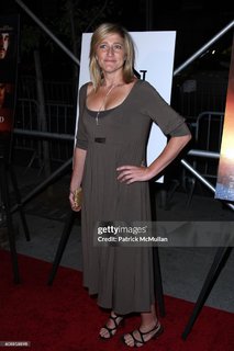Edie Falco feet photo thumbnail