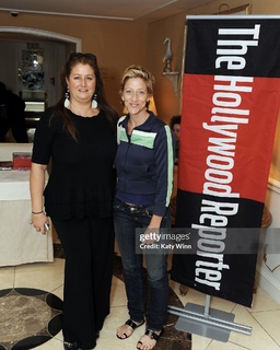 Edie Falco feet photo thumbnail