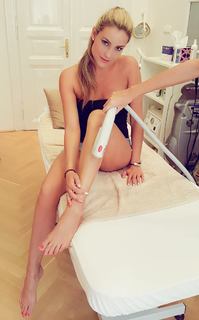 Edina Balogh feet photo 3