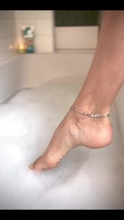 Edina Balogh feet photo 4