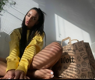 Edita Aradinović feet photo 17