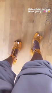 Edita Aradinović feet photo 19