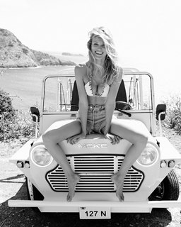 Edita Vilkeviciute feet photo 7