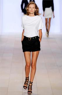 Edita Vilkeviciute feet photo 17