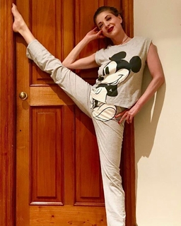 Edith González feet photo 15