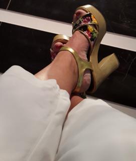 Edith Hermida feet photo 1