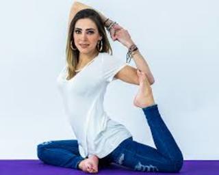 Edna Monroy feet photo 11