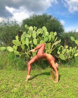 Edna Monroy feet photo 2