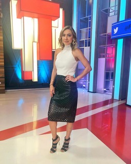 Edna Monroy feet photo 13