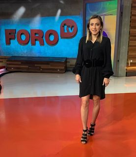 Edna Monroy feet photo 4