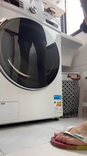 Eduarda Hippier feet photo thumbnail