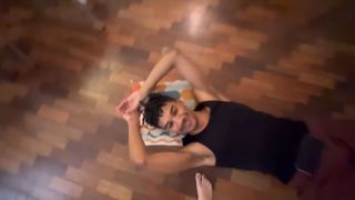 Eduarda Hippier feet photo thumbnail