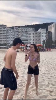 Eduarda Hippier feet photo thumbnail