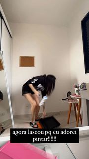 Eduarda Hippier feet photo thumbnail