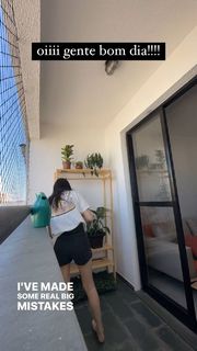 Eduarda Hippier feet photo thumbnail