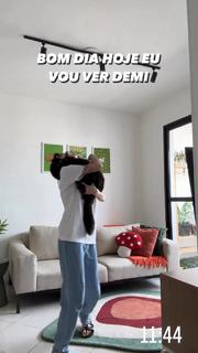 Eduarda Hippier feet photo thumbnail