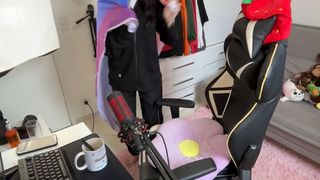 Eduarda Hippier feet photo thumbnail