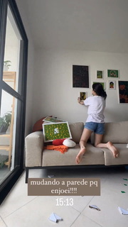 Eduarda Hippier feet photo thumbnail