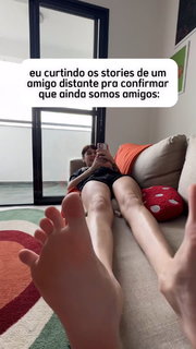 Eduarda Hippier feet photo thumbnail