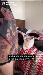 Eduarda Hippier feet photo thumbnail