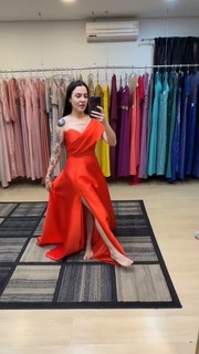 Eduarda Hippier feet photo thumbnail