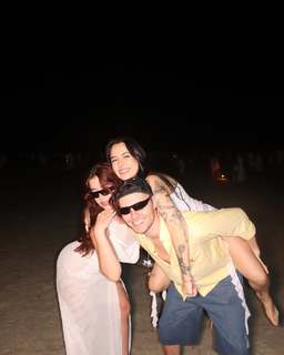 Eduarda Hippier feet photo thumbnail