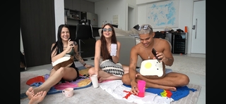 Eduarda Hippier feet photo thumbnail