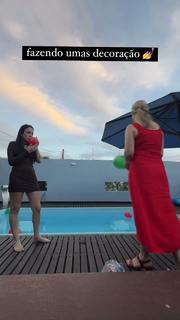 Eduarda Hippier feet photo thumbnail