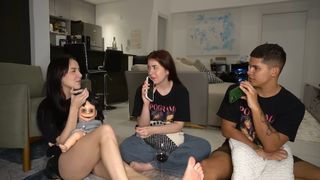 Eduarda Hippier feet photo thumbnail