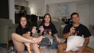 Eduarda Hippier feet photo thumbnail