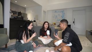 Eduarda Hippier feet photo thumbnail