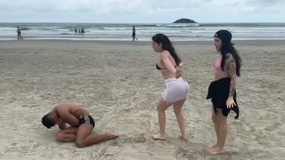 Eduarda Hippier feet photo thumbnail