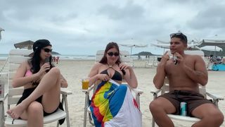 Eduarda Hippier feet photo thumbnail