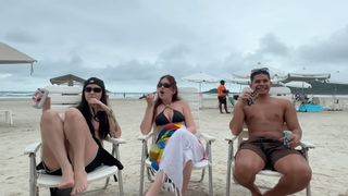 Eduarda Hippier feet photo thumbnail