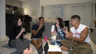 Eduarda Hippier feet photo thumbnail