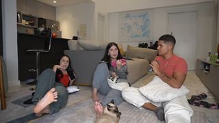 Eduarda Hippier feet photo thumbnail