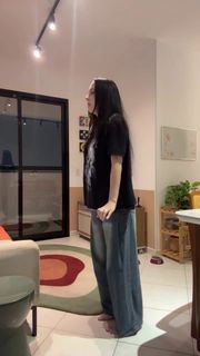 Eduarda Hippier feet photo thumbnail