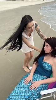 Eduarda Hippier feet photo thumbnail