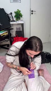 Eduarda Hippier feet photo thumbnail