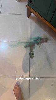 Eduarda Hippier feet photo thumbnail