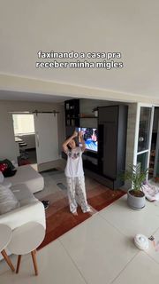 Eduarda Hippler feet photo 17