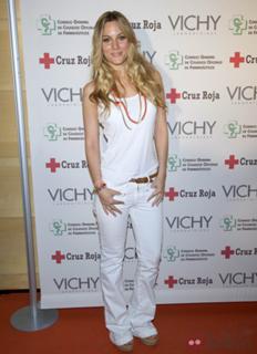 Edurne feet photo thumbnail