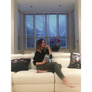 Edurne feet photo thumbnail