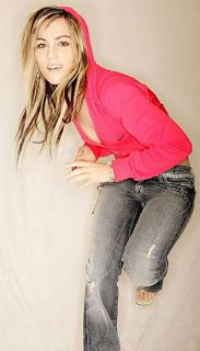 Edurne feet photo thumbnail