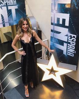 Edurne feet photo thumbnail