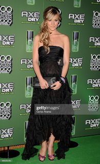 Edurne feet photo thumbnail