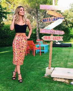 Edurne feet photo thumbnail